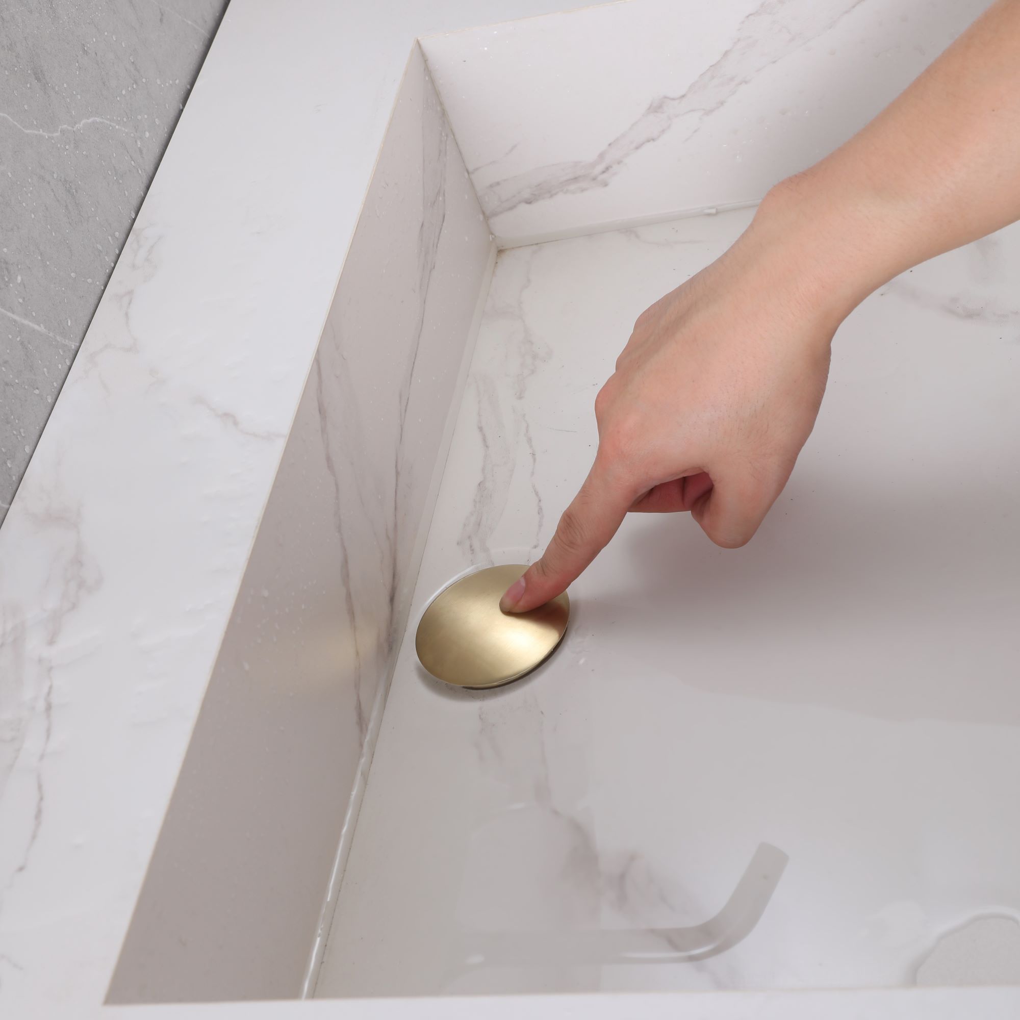 Brushed-Gold-Bathroom-Sink-Lavatory-Vanity-Pop-Up-Drain-Stopper (1)
